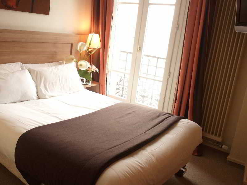 Hotel Boris V. By Happyculture Λεβαλουά Περέ Δωμάτιο φωτογραφία