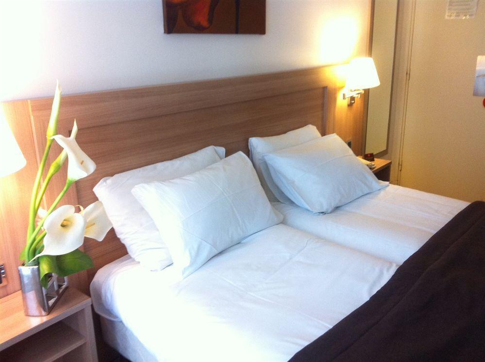 Hotel Boris V. By Happyculture Λεβαλουά Περέ Εξωτερικό φωτογραφία